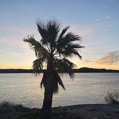 Belle Villa De 90M2 Au Calme Avec Jardin Et Parking A 10 Mn De La Mer En Voiture Fos-sur-Mer Bagian luar foto