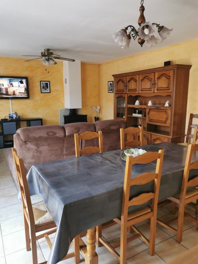 Belle Villa De 90M2 Au Calme Avec Jardin Et Parking A 10 Mn De La Mer En Voiture Fos-sur-Mer Bagian luar foto